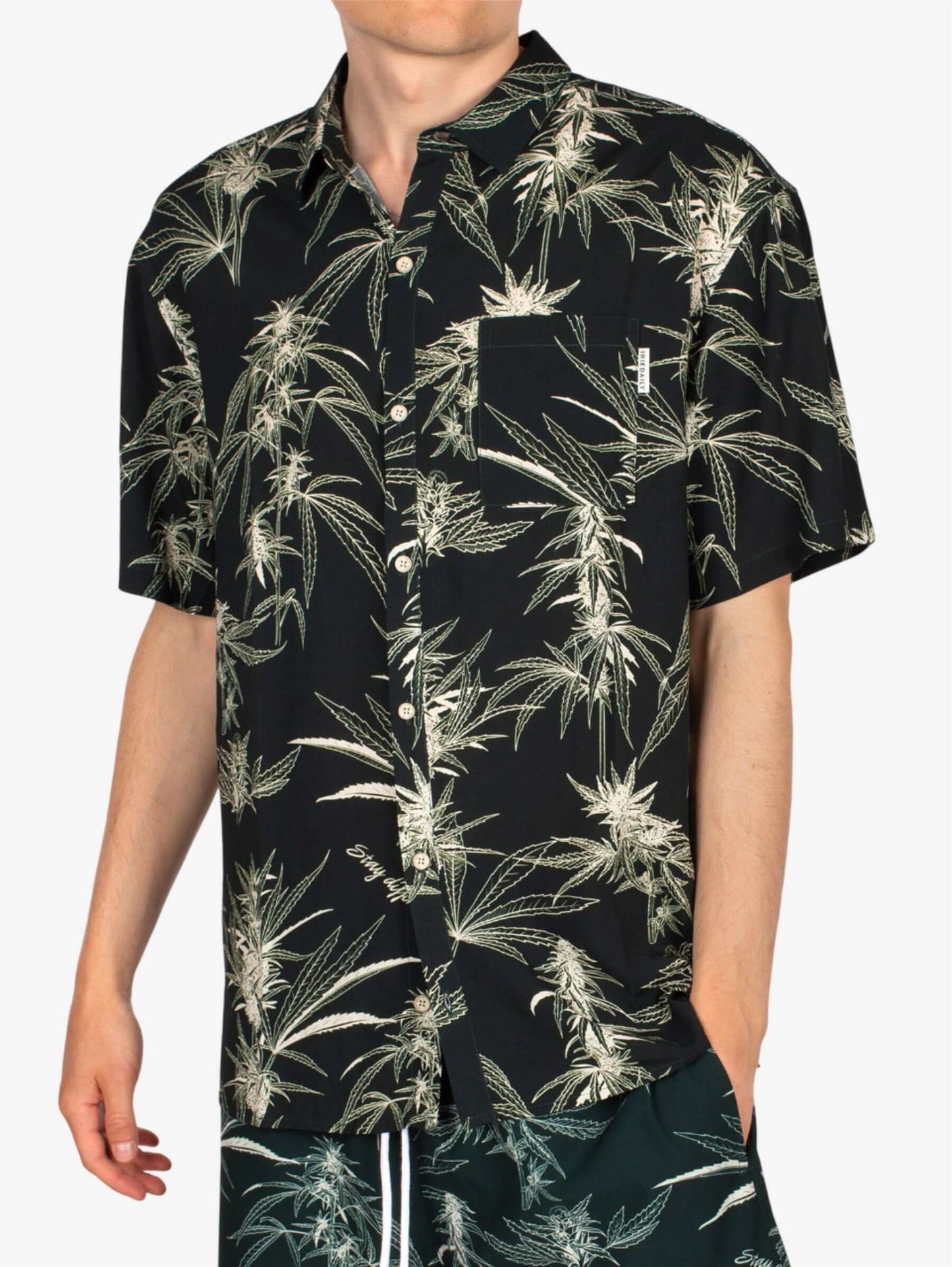 Iriedaily Rsort SSL Shirt Nightforest.