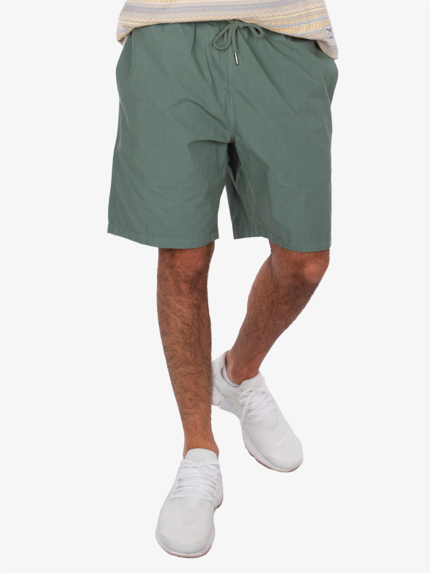 Iriedaily City Relax Short Jungle Green.