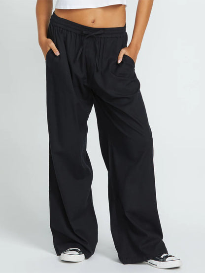 Dropping In women's trousers Black